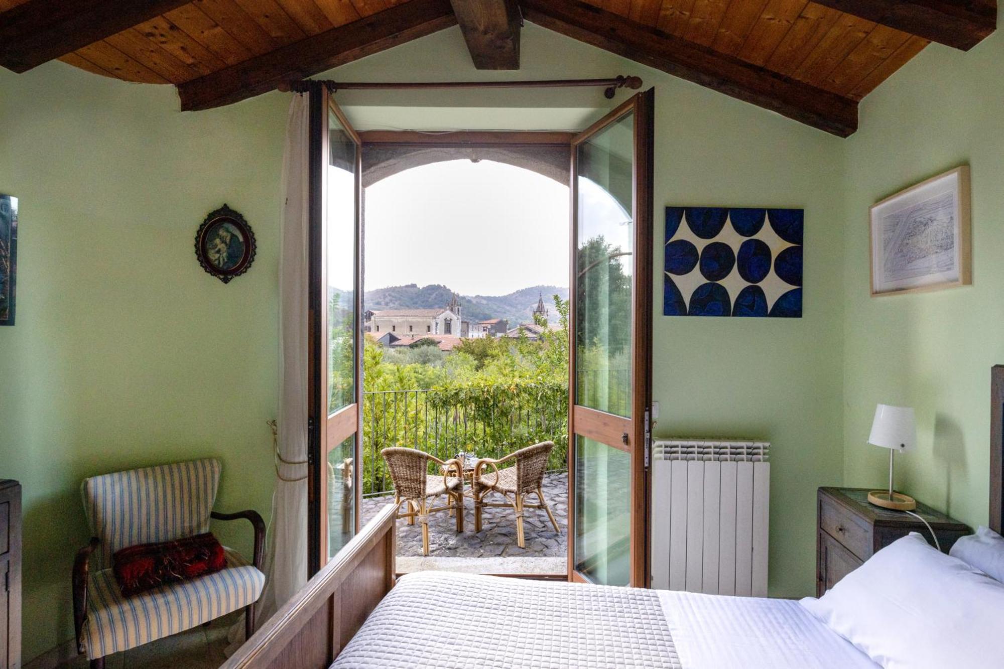 Palazzo Previtera Hotel Linguaglossa Room photo